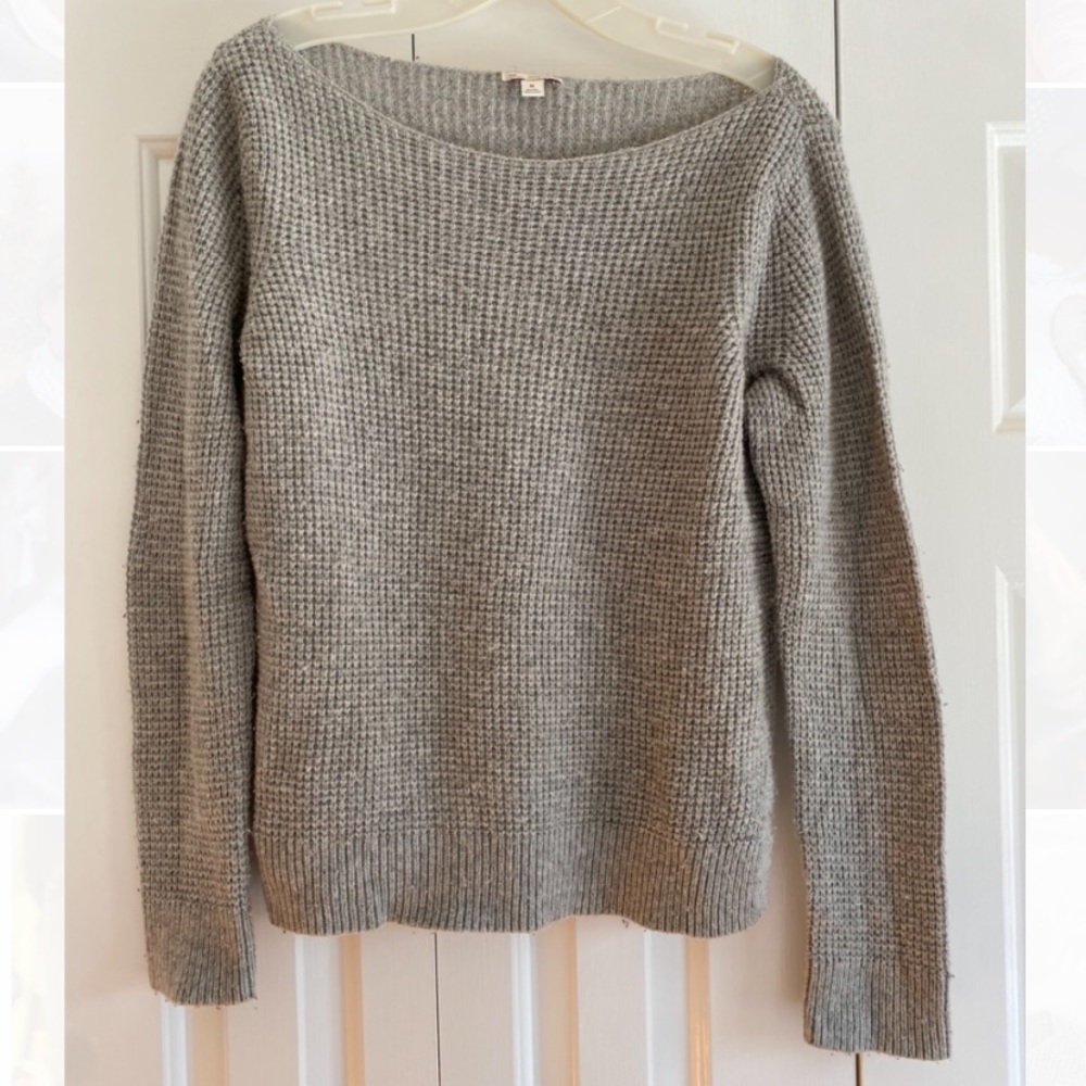 Waffle/ tuck stitch Gap sweater